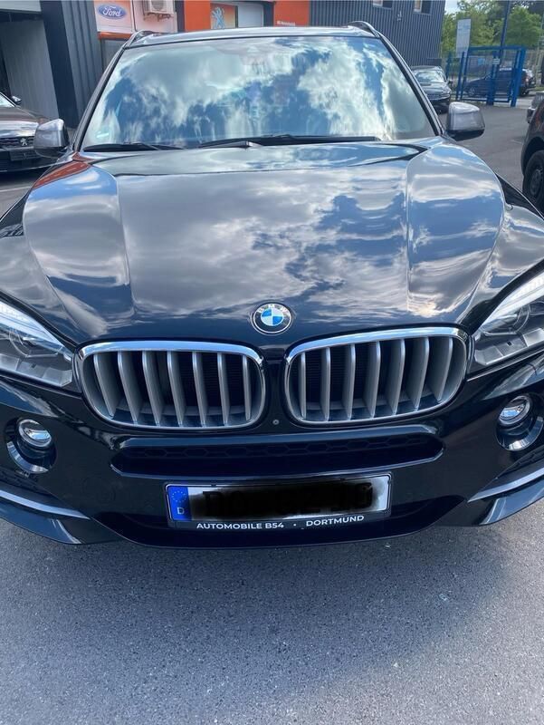 Schwarz Gebraucht 2017 BMW X5 M50 SUV | 29.000 € (Superpreis) - Bild 1/4