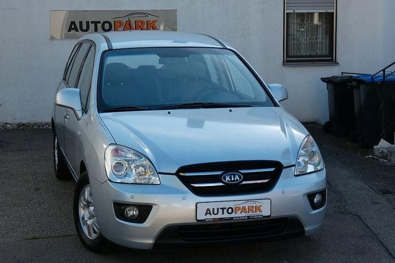 Silber Gebraucht 2008 Kia Carens Van / Kleinbus | 4.490 € (Fairer Preis) - Bild 1/4