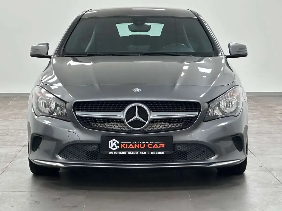 Gebraucht Mercedes CLA200 156 PS (114 kW) 2016 Grau Coupé