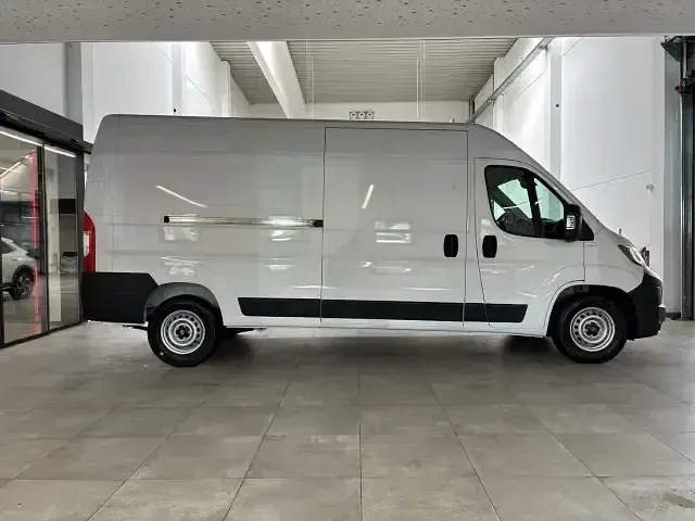 Neu Citroën Jumper 140 PS (102 kW) 2026 Weiß Van / Kleinbus