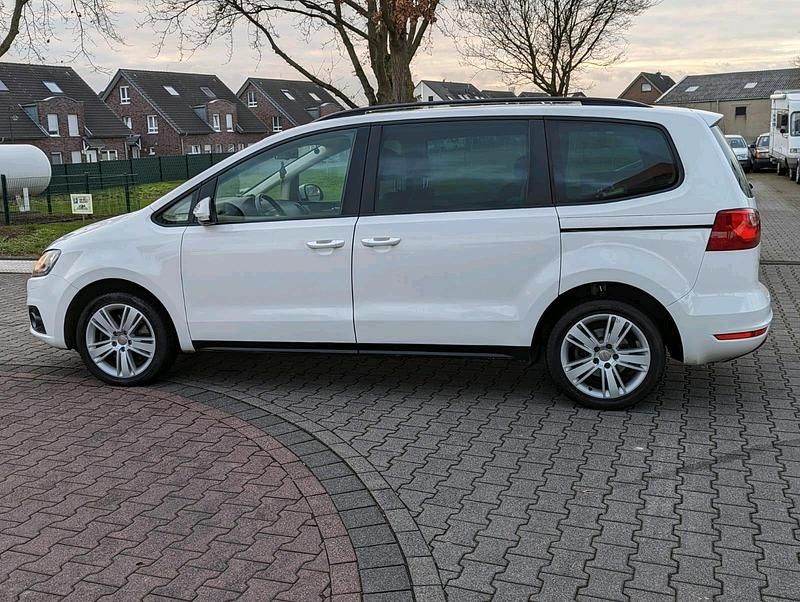 Gebraucht Seat Alhambra 140 PS (102 kW) 2012 Weiß Van / Kleinbus
