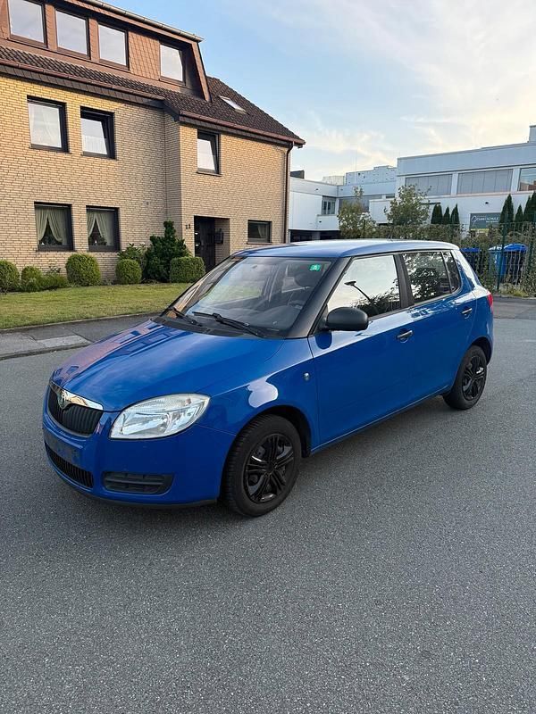Blau Gebraucht 2009 Skoda Fabia Kleinwagen | 1.199 € (Superpreis) - Bild 1/4