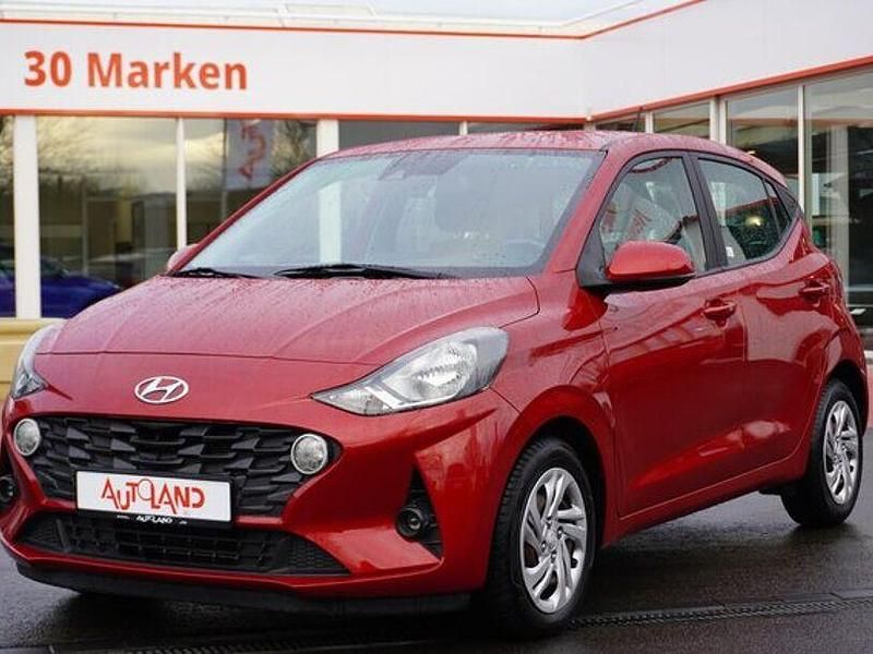 Rot Gebraucht 2020 Hyundai i10 Kleinwagen | 14.490 € (Teuer) - Bild 1/4