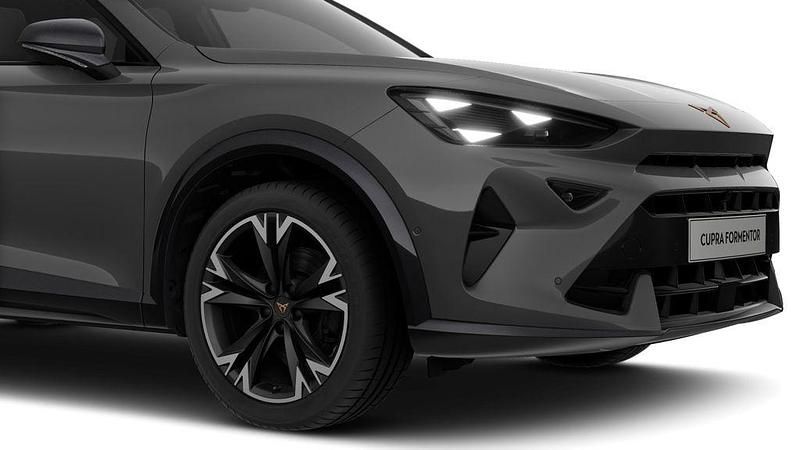 Neu Cupra Formentor 204 PS (150 kW) 2026 Grau SUV