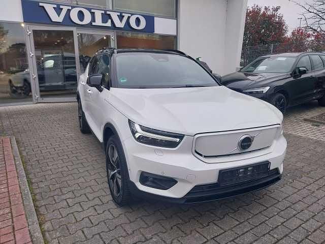 Gebraucht Volvo XC40 Pro 169 kW (231 PS) 2022 Weiß SUV