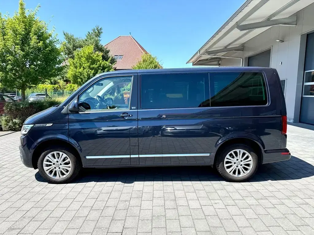 Gebraucht VW Multivan Generation Six 204 PS (150 kW) 2021 Blau Van / Kleinbus
