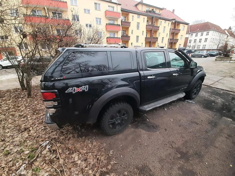 Gebraucht Ford Ranger Limited 200 PS (147 kW) 2017 Schwarz Pickup