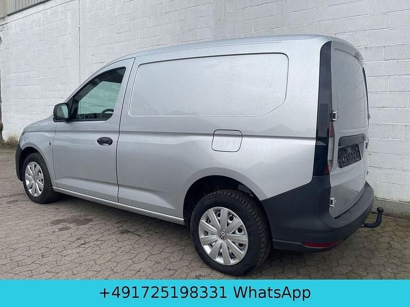 Gebraucht VW Caddy 102 PS (75 kW) 2023 Grau Van / Kleinbus