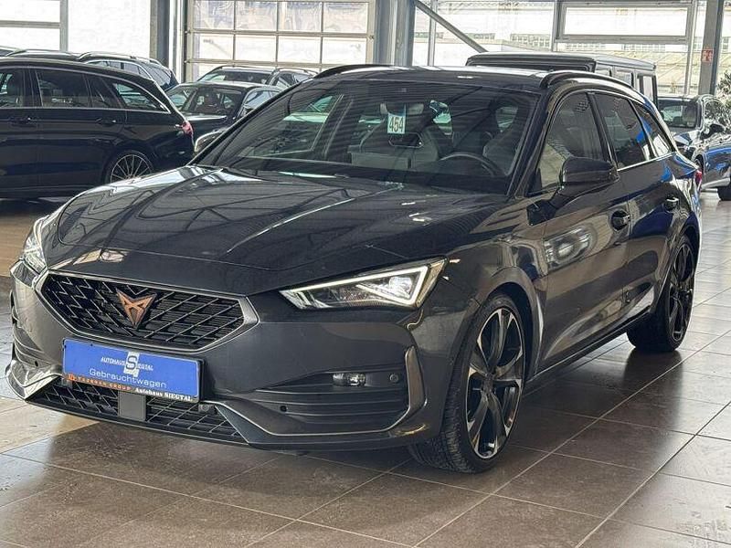 Gebraucht Cupra Leon VZ 245 PS (180 kW) 2024 Grau magnetic tech (metallic) Kombi