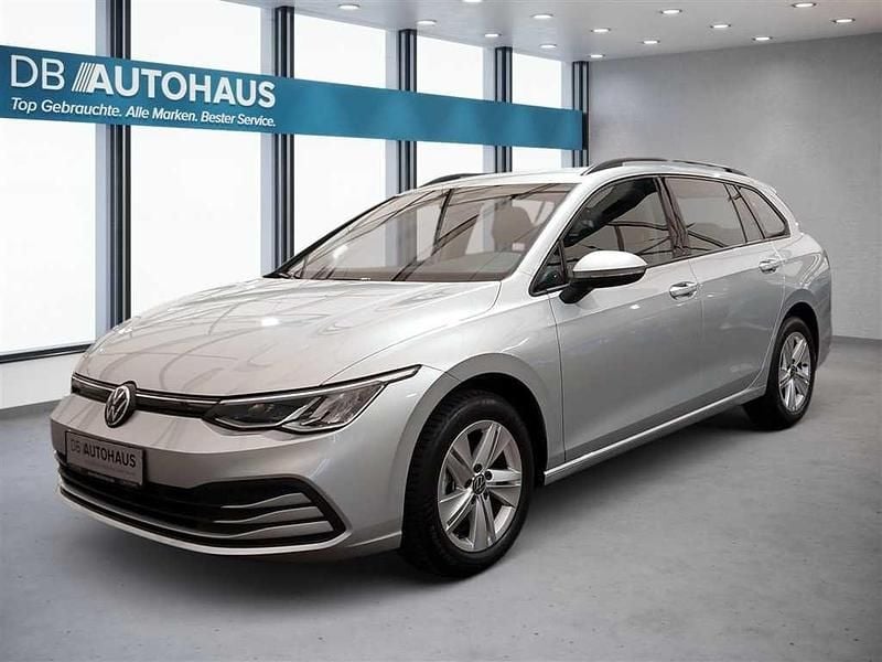 Silber Gebraucht 2023 VW Golf VIII Life Kombi | 19.650 € (Guter Preis) - Bild 1/4