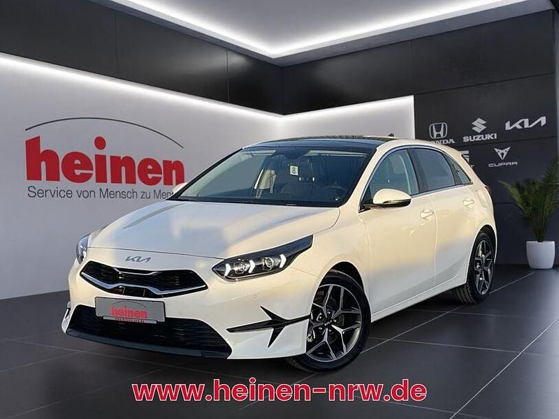 Gebraucht Kia Ceed Platinum 140 PS (102 kW) 2025 Weiss Kleinwagen