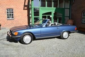 Gebraucht Mercedes 560 230 PS (169 kW) 1988 Blau Cabrio