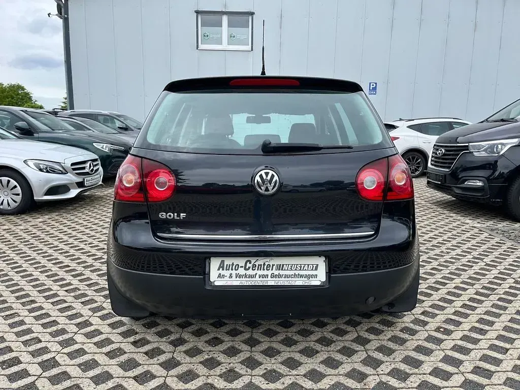 Gebraucht VW Golf V Edition 80 PS (58 kW) 2008 Schwarz Kleinwagen