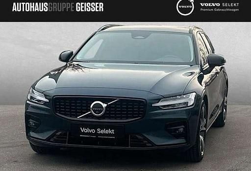 Gebraucht Volvo V60 Plus 197 PS (144 kW) 2025 Denim blue Kombi