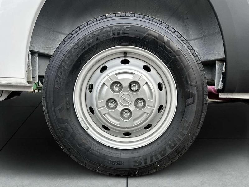 Neu Opel Movano 140 PS (102 kW) 2025 Weiß Van