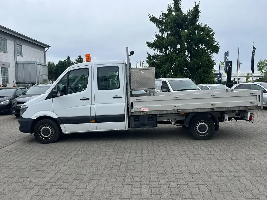 Gebraucht Mercedes Sprinter 163 PS (119 kW) 2018 Weiß Van