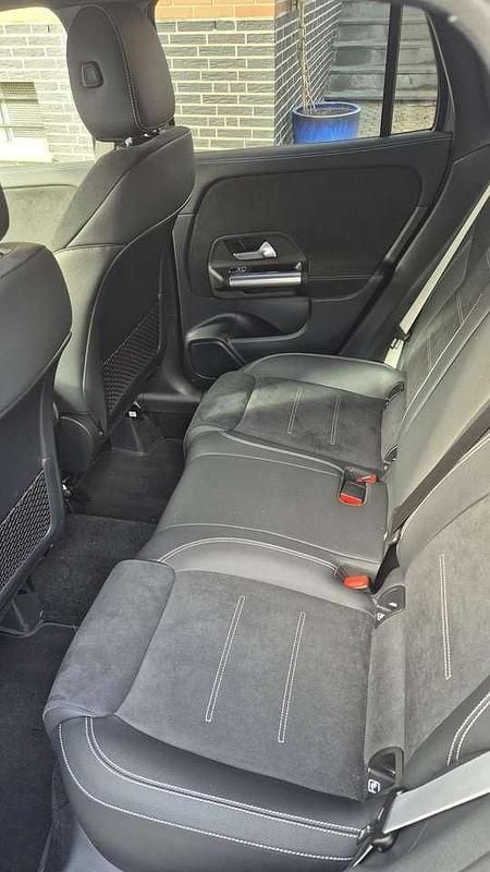 Gebraucht Mercedes GLA200 Advanced Plus 150 PS (110 kW) 2025 Grau SUV