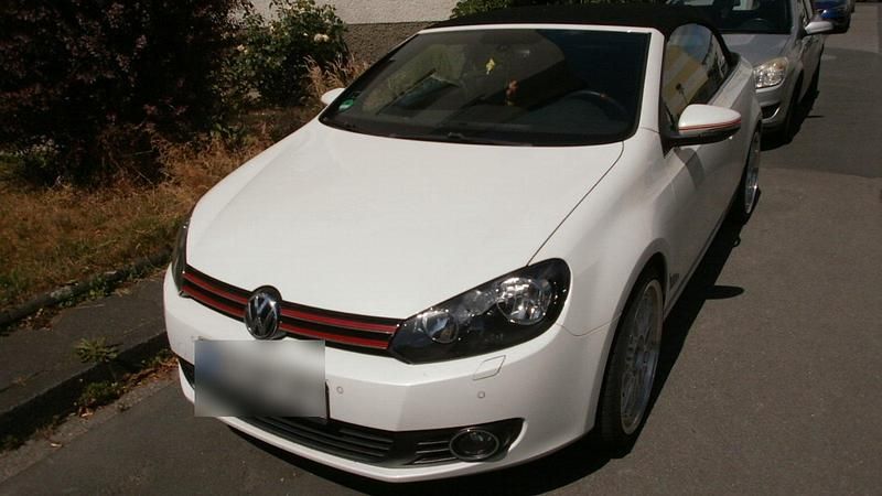 Weiß Gebraucht 2011 VW Golf Cabriolet Cabrio | 8.350 € (Fairer Preis) - Bild 1/4