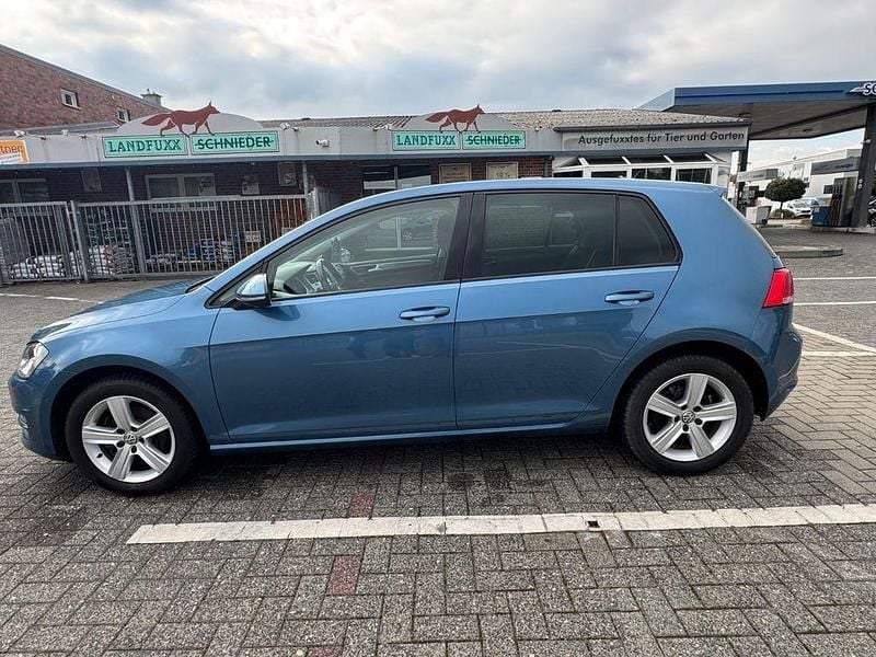 Gebraucht VW Golf VII Comfortline 86 PS (63 kW) 2015 Blau Limousine