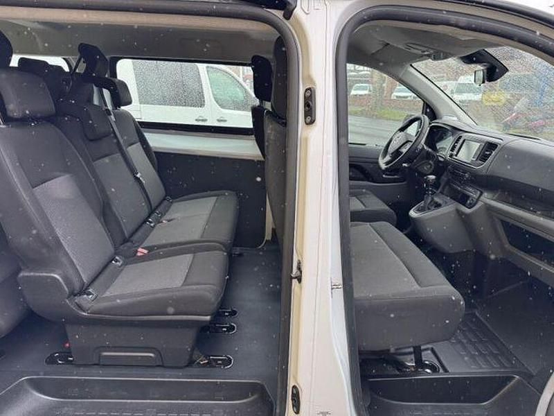 Gebraucht Opel Vivaro 120 PS (88 kW) 2023 Weiß Van / Kleinbus