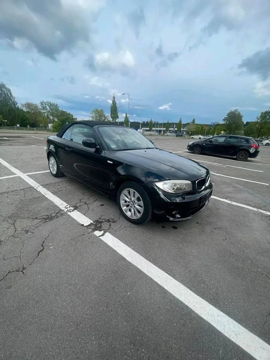 Occasion BMW 118 Cabriolet 143 ch (105 kW) 2011 Noir Cabriolet