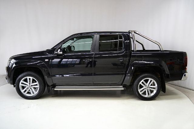 Gebraucht VW Amarok Highline 180 PS (132 kW) 2015 Schwarz metallic Pickup