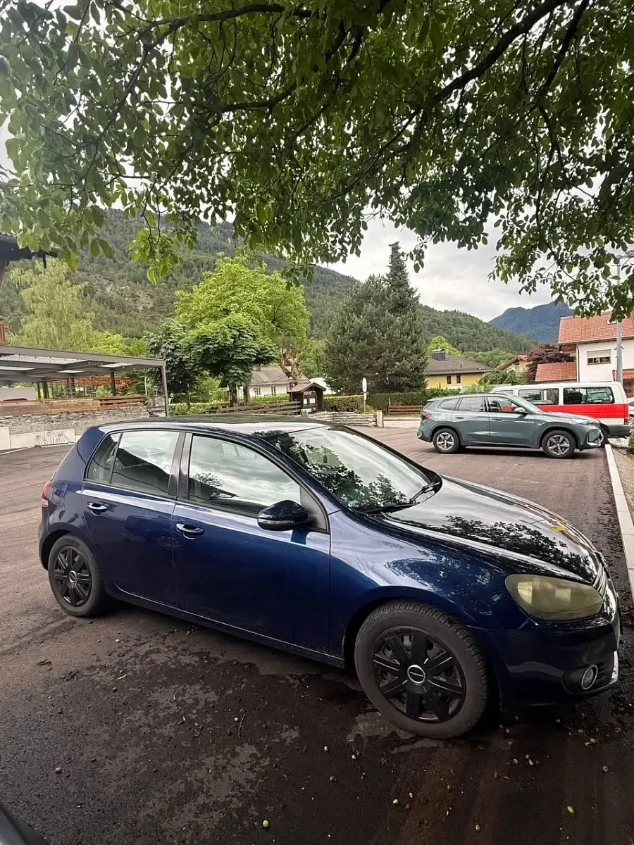Gebraucht VW Golf VI 122 PS (89 kW) 2009 Blau Kleinwagen