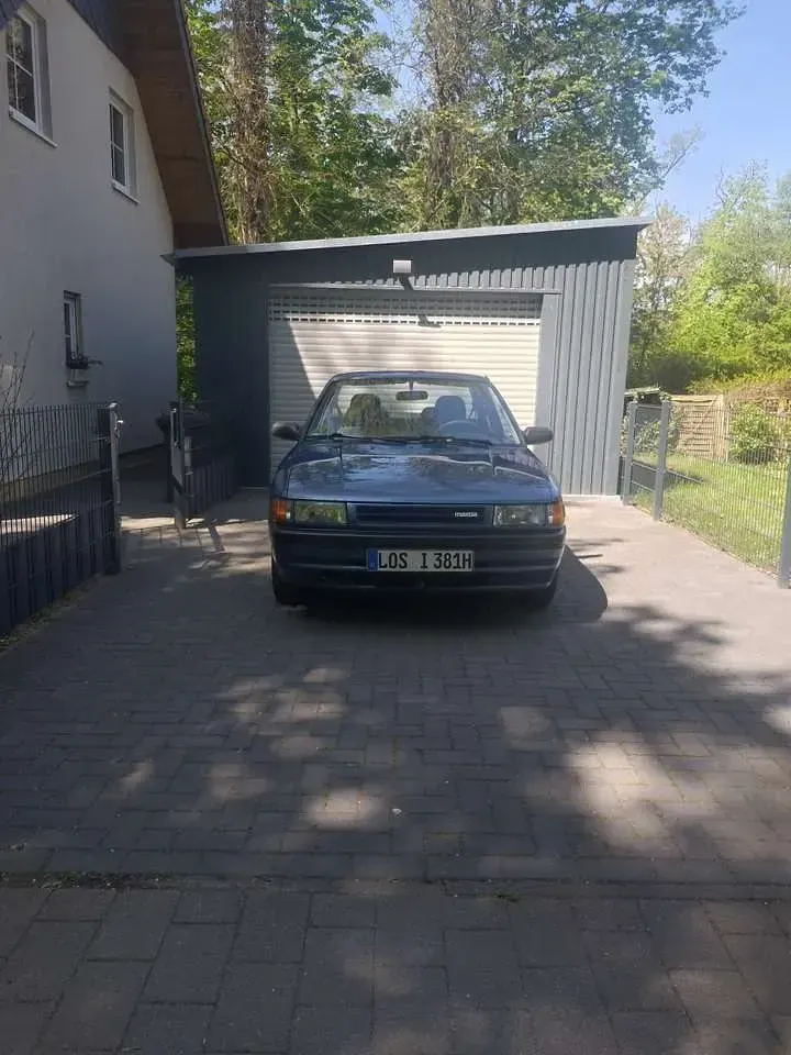 Gebraucht Mazda 323 84 PS (61 kW) 1990 Limousine
