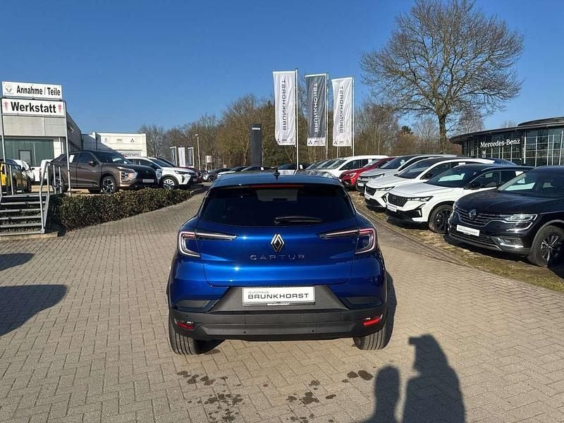 Nowe Renault Captur Techno 91 KM (66 kW) 2026 Niebieski SUV