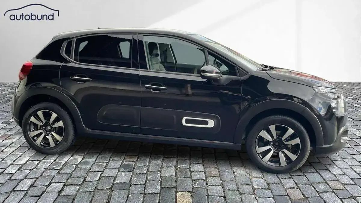 Gebraucht Citroën C3 110 PS (80 kW) 2024 Schwarz / perlaneraschwarz Limousine