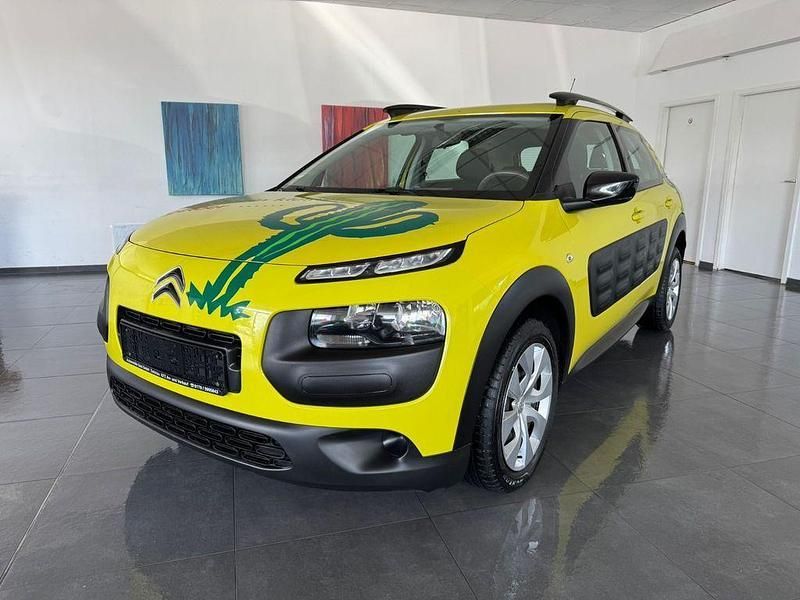 Gelb Gebraucht 2015 Citroën C4 Cactus Feel Kleinwagen | 5.980 € (Fairer Preis) - Bild 1/4