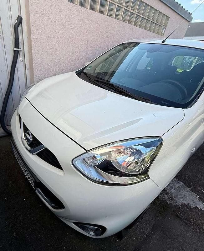 Weiß Gebraucht 2014 Nissan 100 NX Coupé | 8.800 € - Bild 1/4