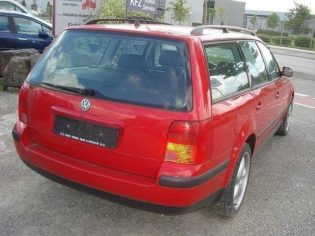 Gebraucht VW Passat Comfortline 150 PS (110 kW) 1998 Rot metallic Kombi