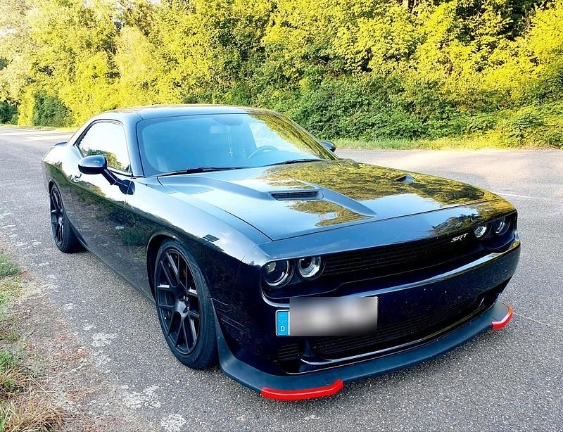 Schwarz Gebraucht 2017 Dodge Challenger SXT Coupé | 29.999 € - Bild 1/4