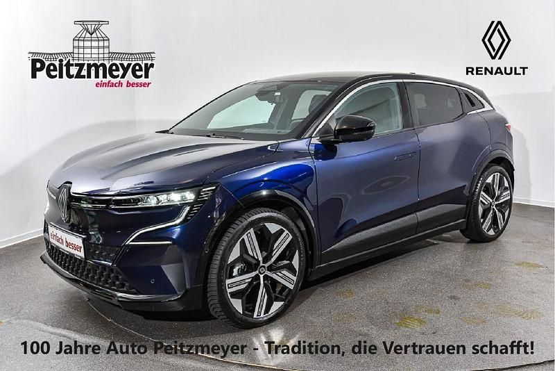 Blau Gebraucht 2022 Renault Mégane Iconic Limousine | 25.770 € (Superpreis) - Bild 1/4