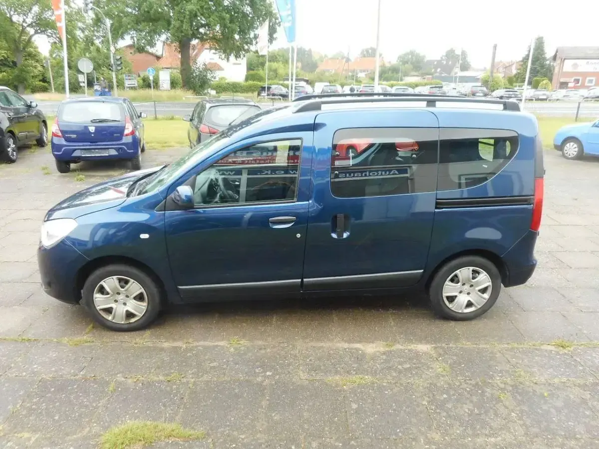 Gebraucht Dacia Dokker Comfort 102 PS (75 kW) 2018 Blau Van / Kleinbus