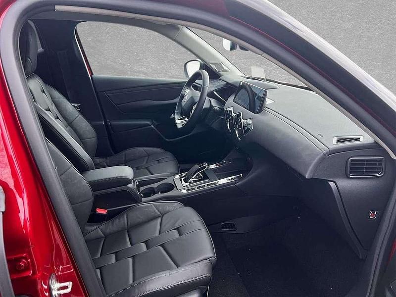 Gebraucht DS Automobiles DS3 Opera 114 kW (156 PS) 2023 Rot Kleinwagen
