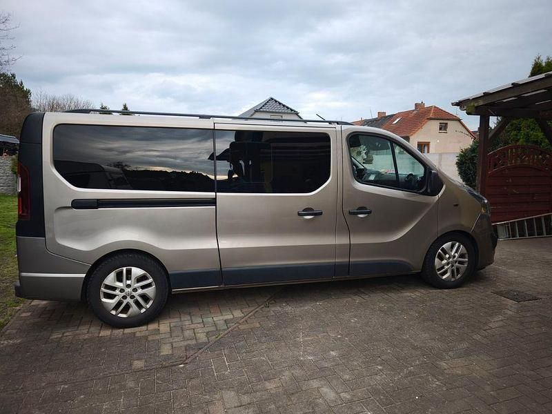 Gebraucht Opel Vivaro 144 PS (105 kW) 2017 Van / Kleinbus