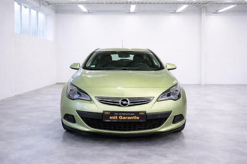 Gebraucht Opel Astra GTC 120 PS (88 kW) 2012 Coupé