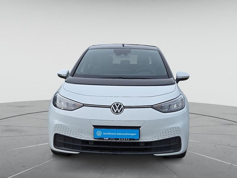 Gletscherweiß metallic Gebraucht 2021 VW ID.3 Pro Performance Kleinwagen | 19.990 € (Guter Preis) - Bild 1/4