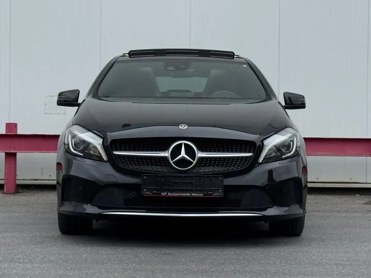 Gebraucht Mercedes A220 Urban 177 PS (130 kW) 2017 Schwarz Limousine
