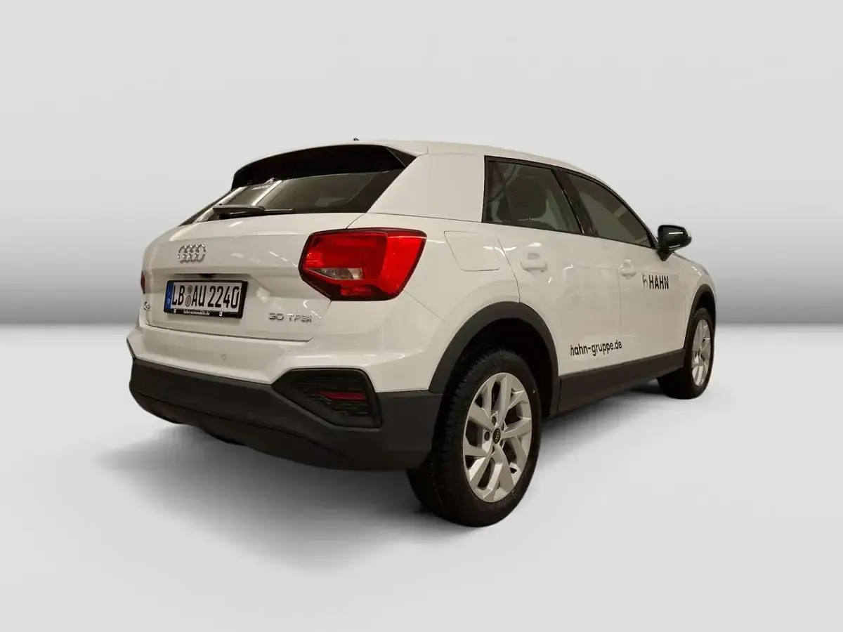 Gebraucht Audi Q2 116 PS (85 kW) 2026 Weiß SUV