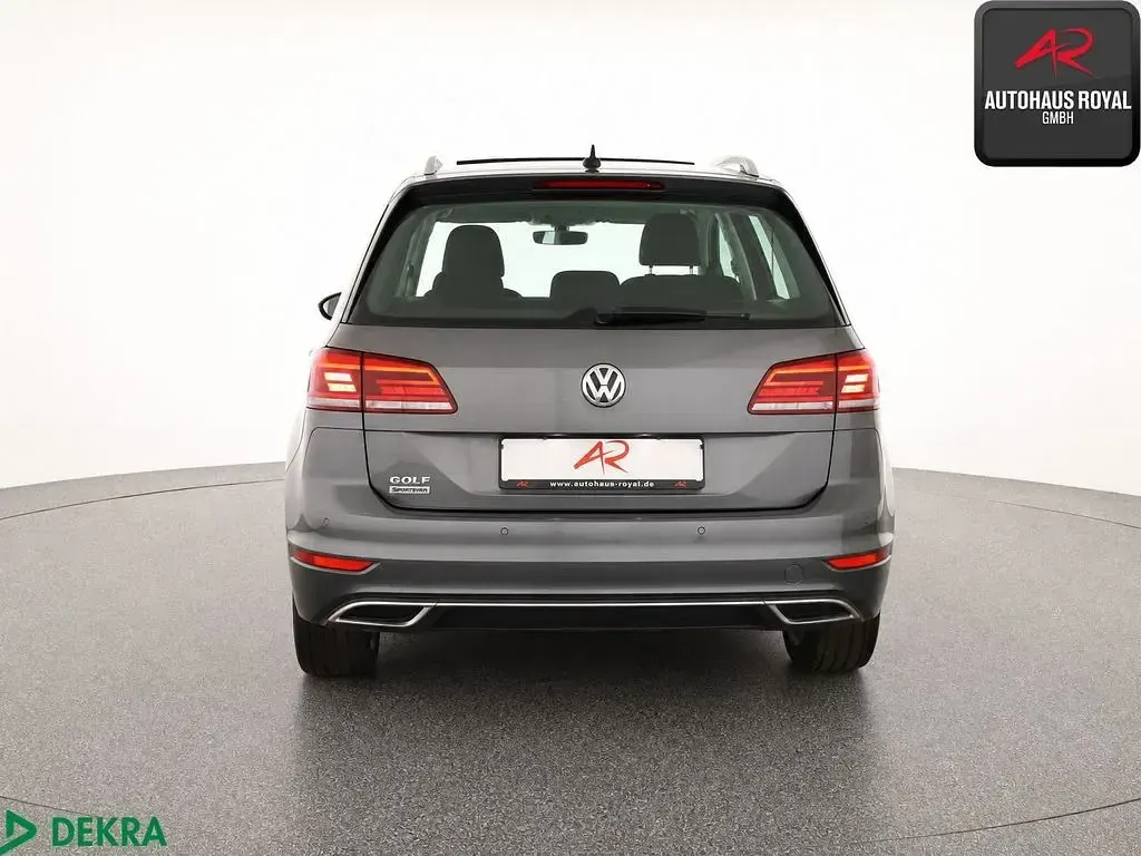 Gebraucht VW Golf Sportsvan Highline 150 PS (110 kW) 2019 Grau Van / Kleinbus