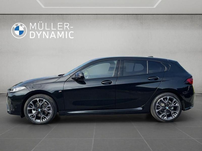 Gebraucht BMW 118 Efficient Dynamics 150 PS (110 kW) 2025 Black sapphire metallic Kleinwagen