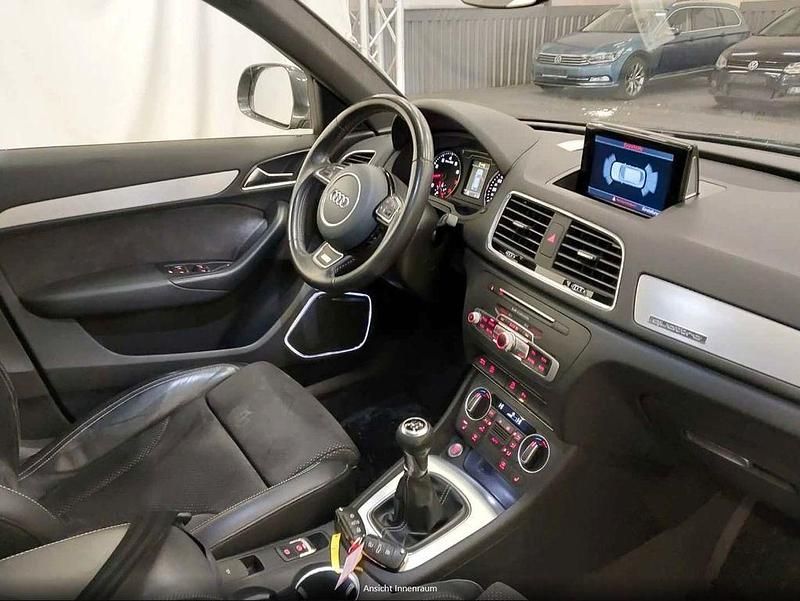 Gebraucht Audi Q3 S-Line 179 PS (131 kW) 2015 Grau SUV