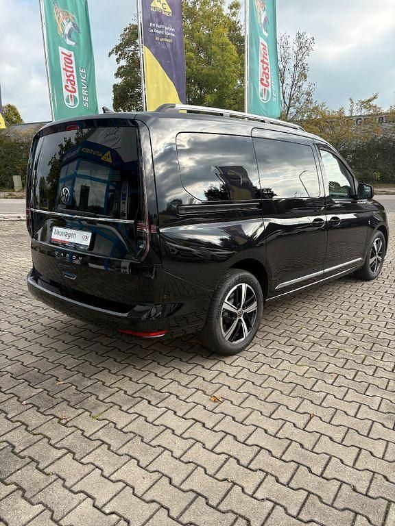Neu VW Caddy Maxi Style 116 PS (85 kW) 2025 Schwarz Van / Kleinbus