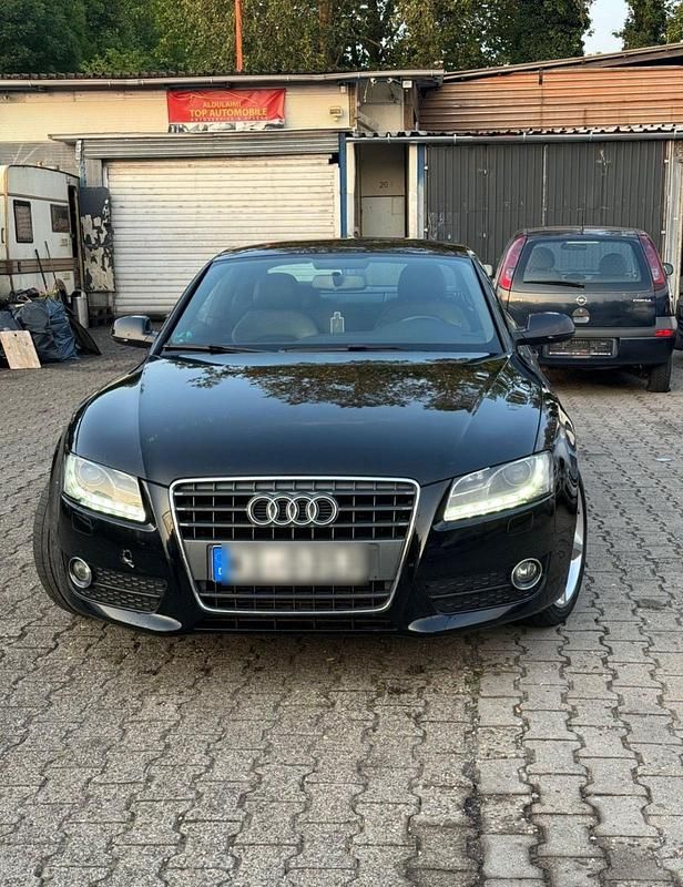 Schwarz Gebraucht 2011 Audi A5 S-Line Coupé | 9.700 € (Guter Preis) - Bild 1/4
