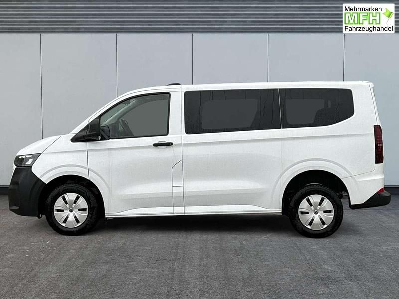 Neu VW Caravelle Basis 150 PS (110 kW) 2025 Clear white Van / Kleinbus