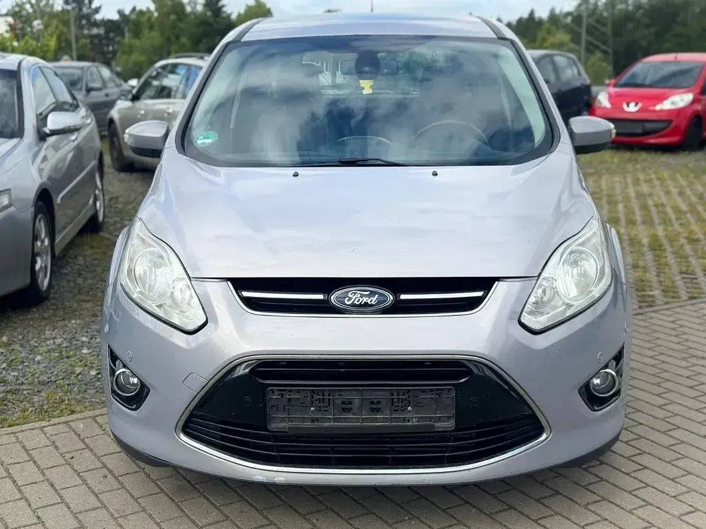 Gebraucht Ford Grand C-Max Titanium 140 PS (102 kW) 2013 Silber Van / Kleinbus