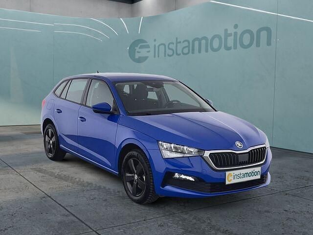 Blau Gebraucht 2023 Skoda Scala Selection Kleinwagen | 23.270 € (Fairer Preis) - Bild 1/2